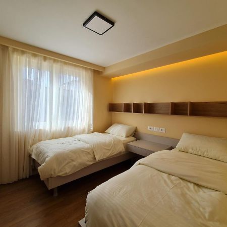 Adore - Modern Apartment Tirana Exterior foto