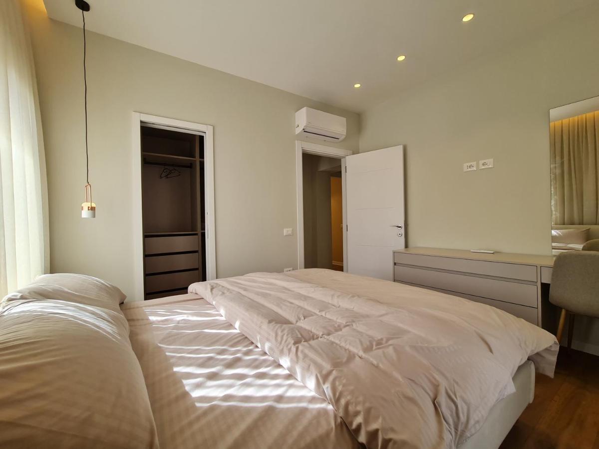 Adore - Modern Apartment Tirana Exterior foto